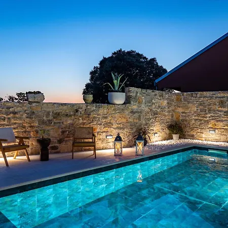 Villa Cortile House