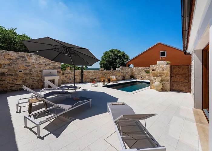 Villa Cortile House *