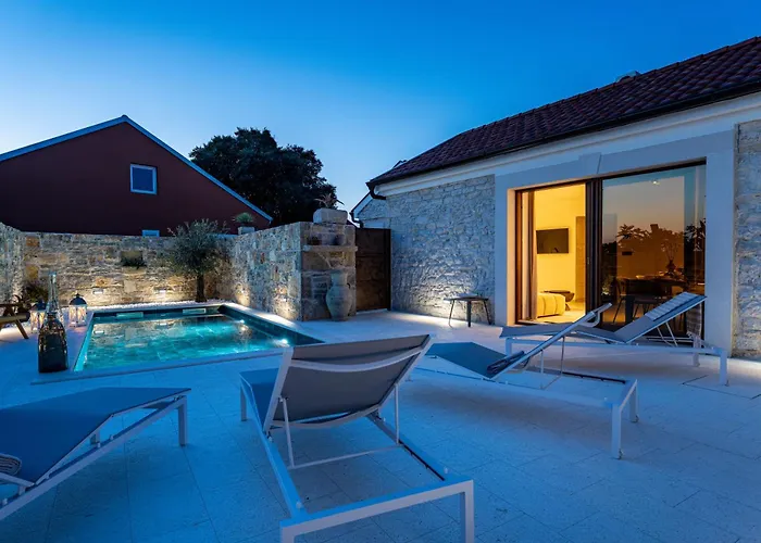 Villa Cortile House *