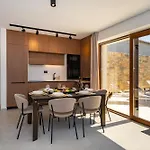 Vila Cortile House