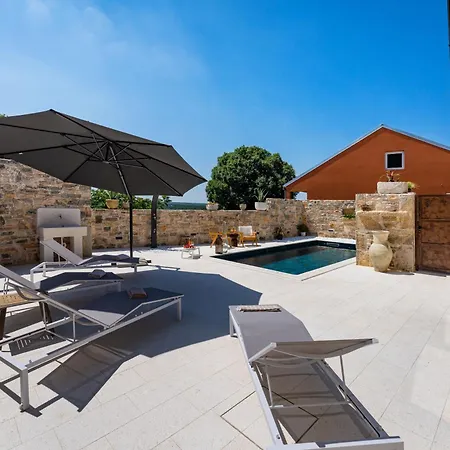 Villa Cortile House *