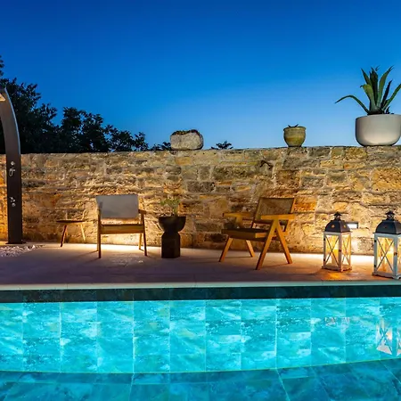 Cortile House Pridraga