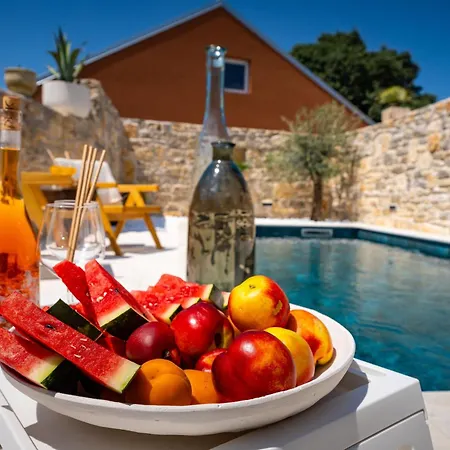 Cortile House Vila *