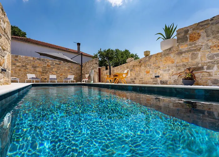 Cortile House 빌라 Pridraga